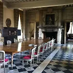 Chateau De Loup 3* Saint-Loup-Lamaire