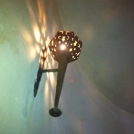 Chateau De Loup Penzion