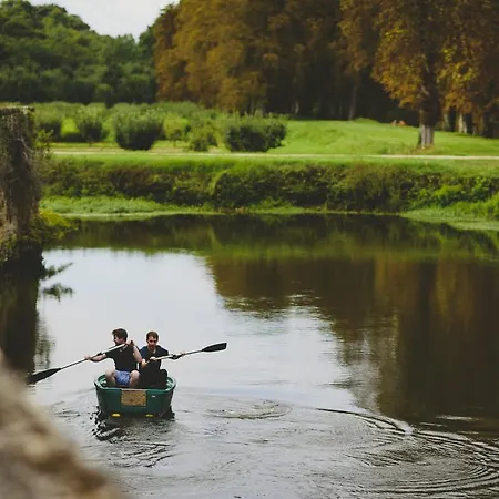 Chateau De Loup Penzion Saint-Loup-Lamaire