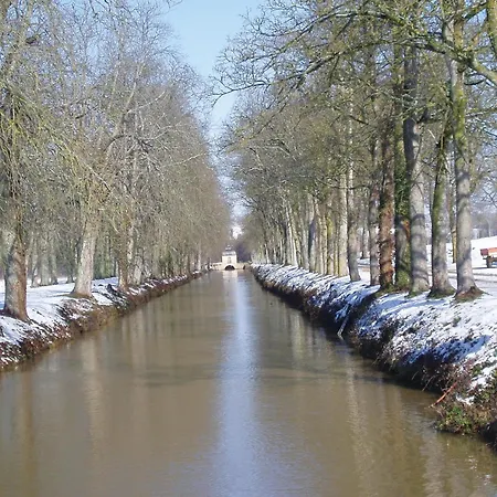 Pensionat Chateau De Loup 3*