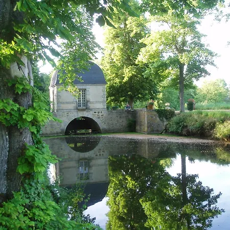 Chateau De Loup 3*