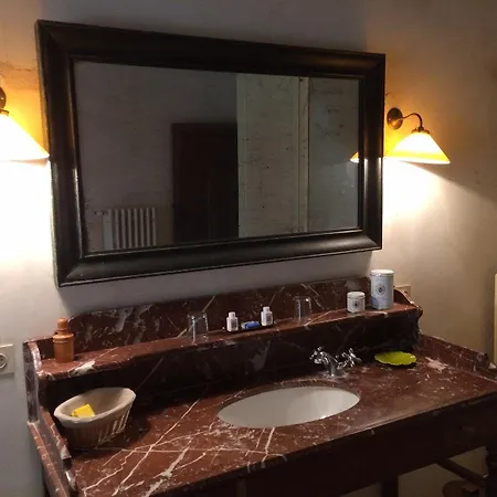 Chateau De Loup Pensionat