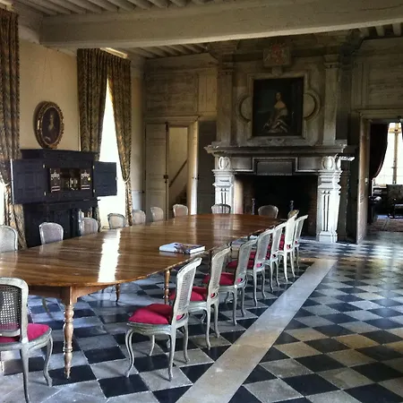 Chateau De Loup 3* Saint-Loup-Lamaire