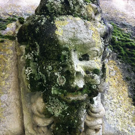 Vendégház Chateau De Loup 3*