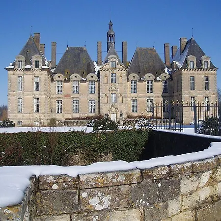 Chateau De Loup Penzion
