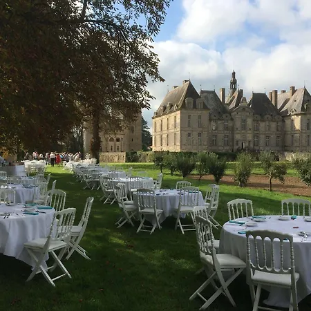 Chateau De Loup 3*