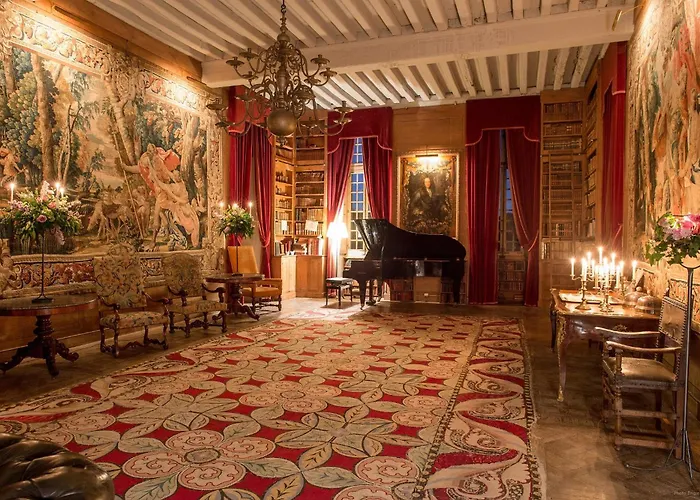 Pensión Chateau De Loup