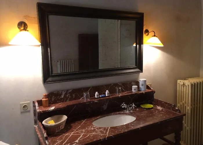 Chateau De Loup Pensión