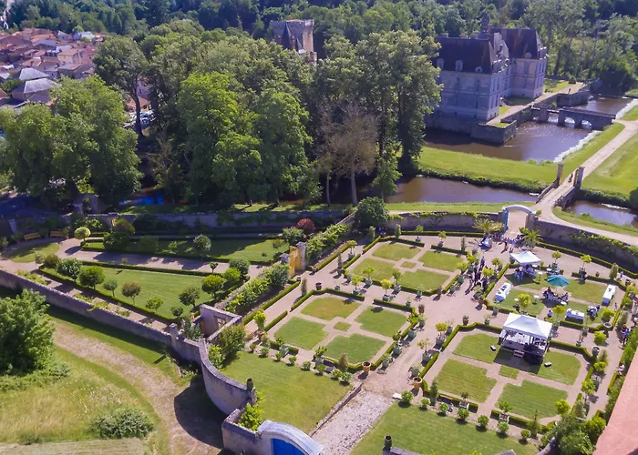 Chateau De Loup Pensión