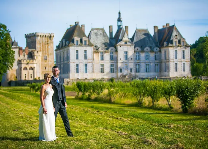 Chateau De Loup Saint-Loup-Lamaire