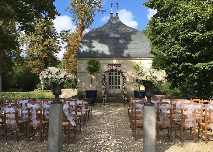 Chateau De Loup 3* Saint-Loup-Lamaire